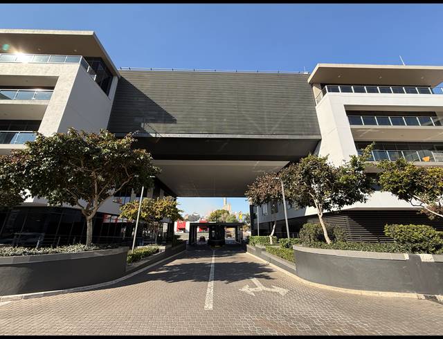 589M² OFFICE TO LET IN PARKTOWN